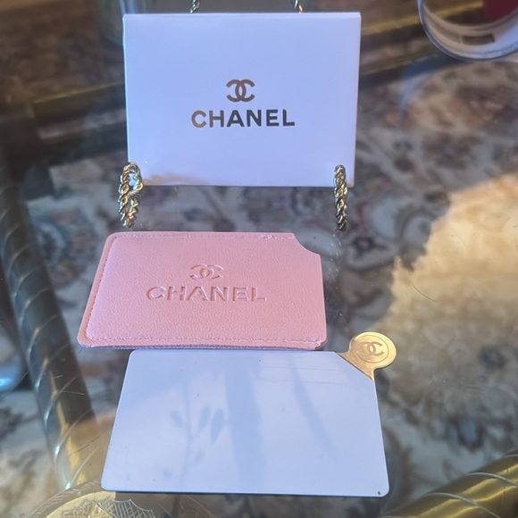 CHANEL Pink and Gold Card Holder Set - Picture 4 of 6
